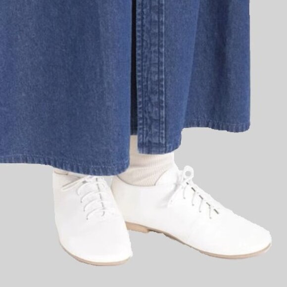 Japanese Style Women's White Leather Flat Shoes - Size 39 (7.5-8) - Picture 1 of 12